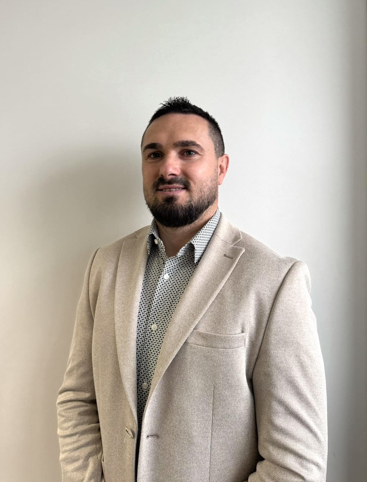 Владислав Динев